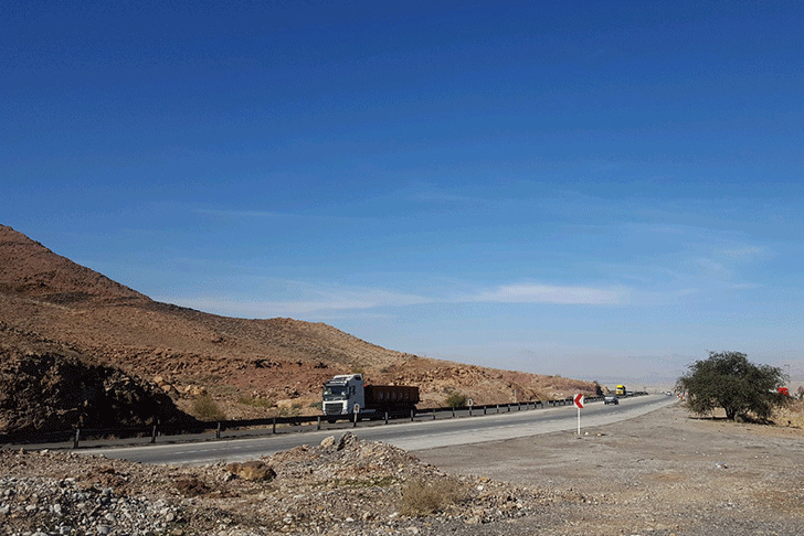 چالش های زیرساختی جاده ها در پایتخت حمل و نقل کشور