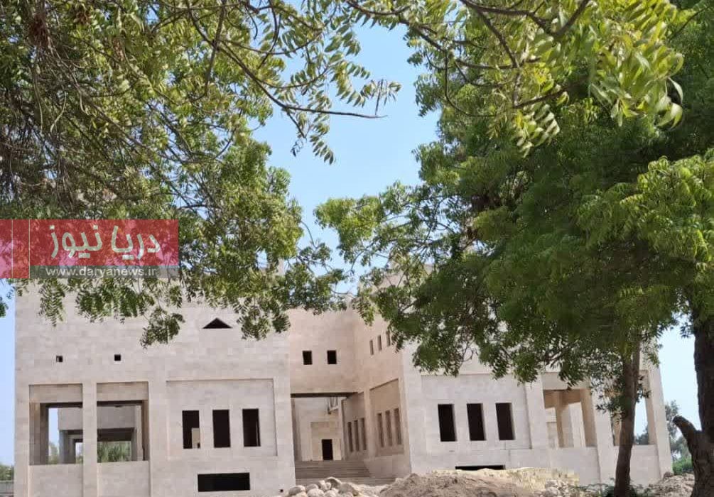 تراژدي فرهنگي 17 ساله بندرعباس کتابخانه‌ اي که ساخته نشده ، پير شد