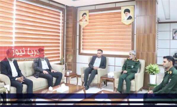 دیدار مدیرکل تعاون، کار و رفاه اجتماعی هرمزگان با فرمانده سپاه امام سجاد (ع) هرمزگان