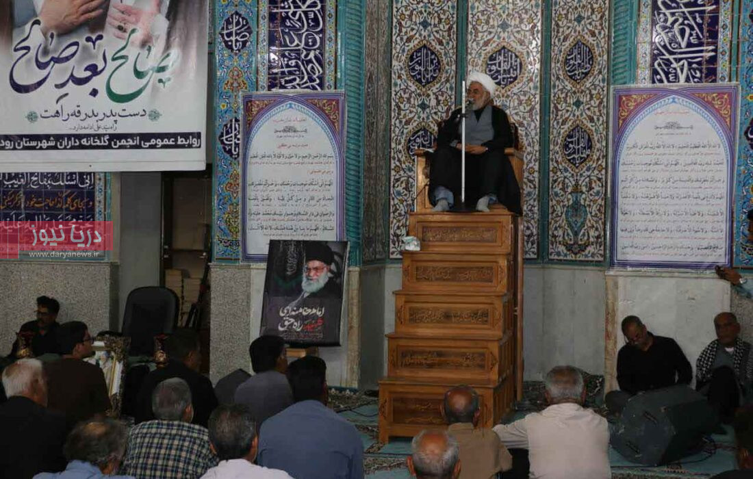 نقش مردم در ناکامی دشمنان تعیین‌کننده است