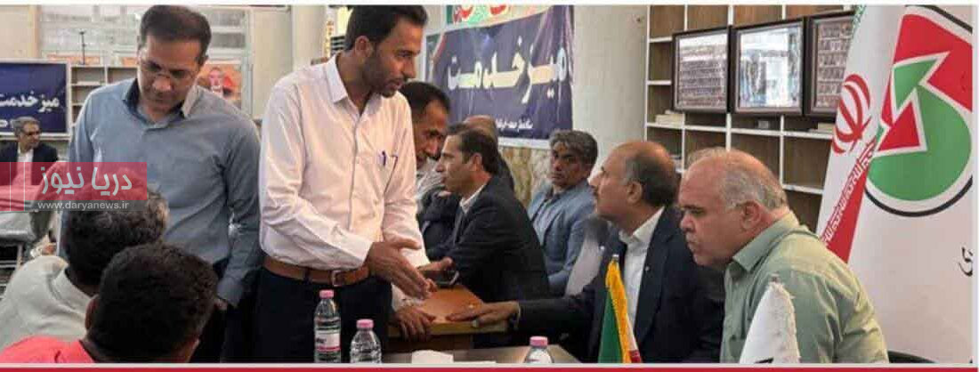 استقرار میز خدمت اداره کل راهداری  و حمل و نقل جاده‌ای هرمزگان در میناب