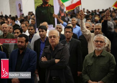 آیین بزرگداشت فرماندهان شهید در بندرعباس