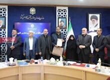 مدیرکل نوسازی مدارس هرمزگان در حوزه فنی و مشارکتها رتبه برتر کشور را کسب کرد
