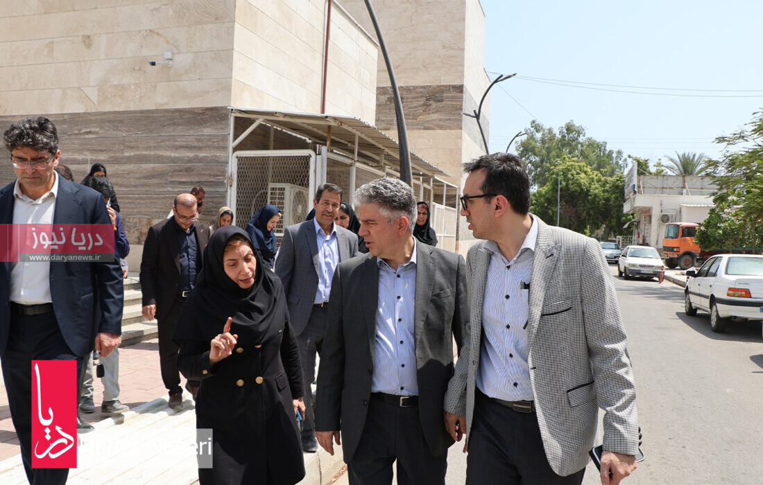 بازدید معاون درمان وزیر بهداشت از بیمارستان های بندرعباس