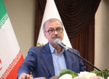 پای کار مطالبات مردم ایستاده‌ام