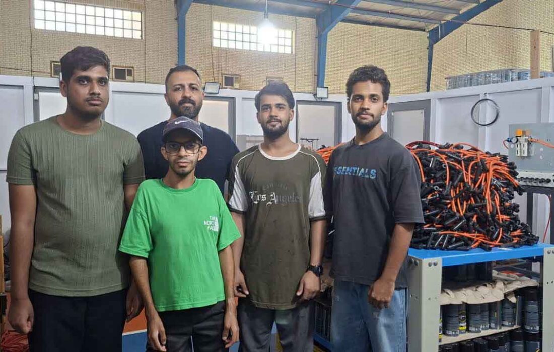 تولید قطعات خودرو  در بندرعباس با دستان توان‌یابان